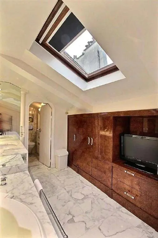 Louvre Terrace Apartment Παρίσι